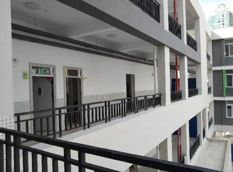 米蘭春天小學(xué)